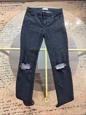 Free People Black Skinny Ripped Knee Jeans